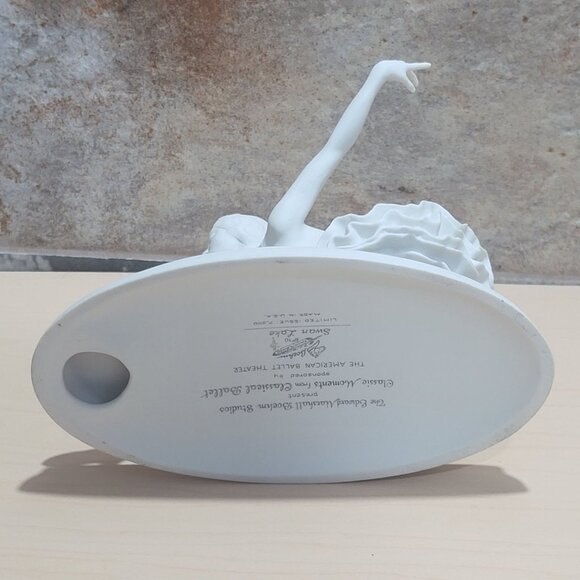 Edward Marshall Boehm Bisque Porcelain Ballet Figurine Swan Lake - Picture 7 of 15